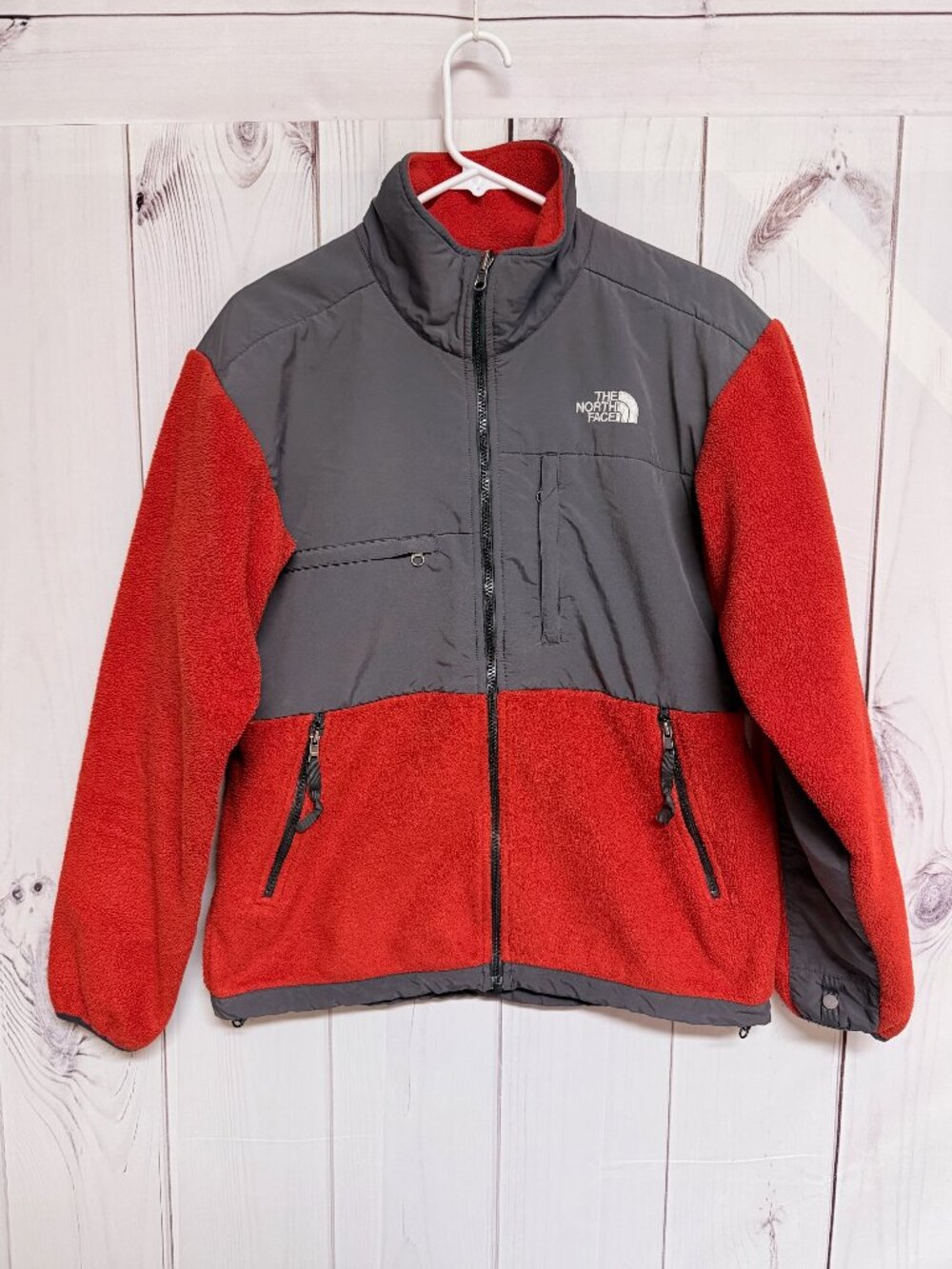 The North Face Men’s Denali Jacket Small Red Gray Fleece EUC